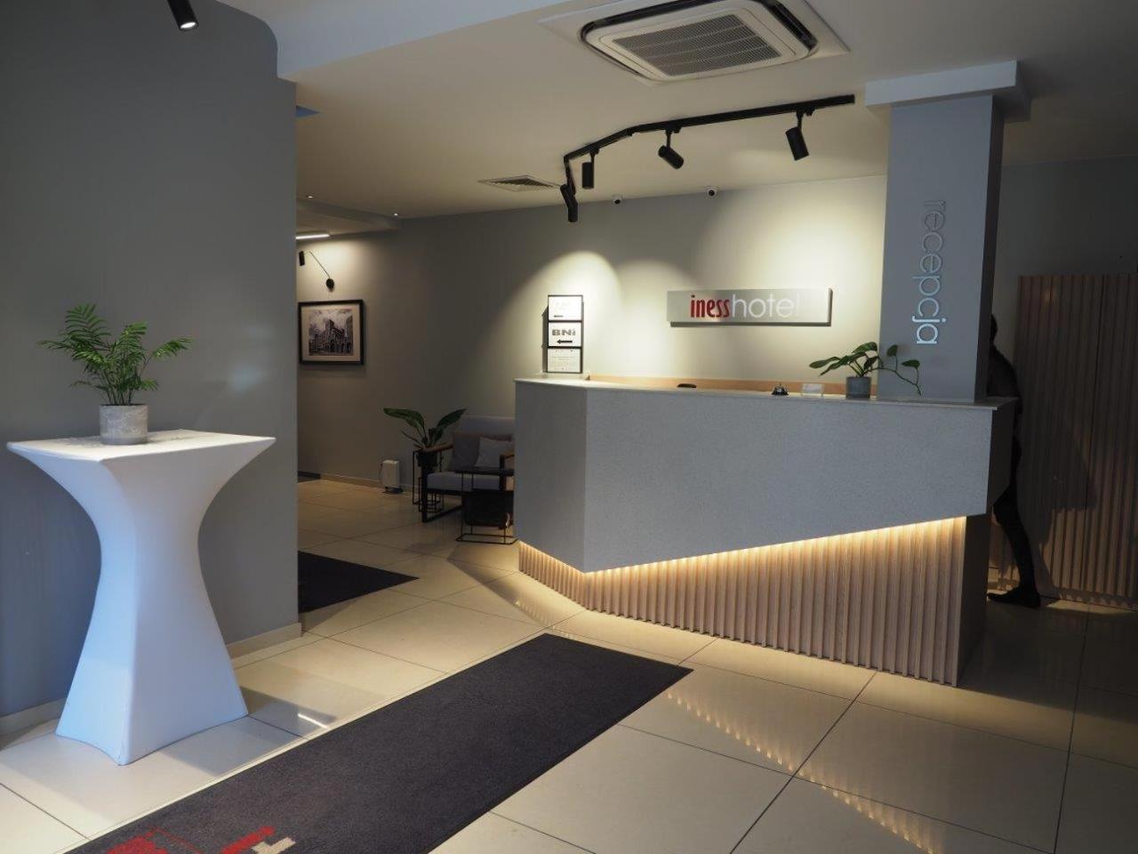 Iness Hotel Łódź Dış mekan fotoğraf