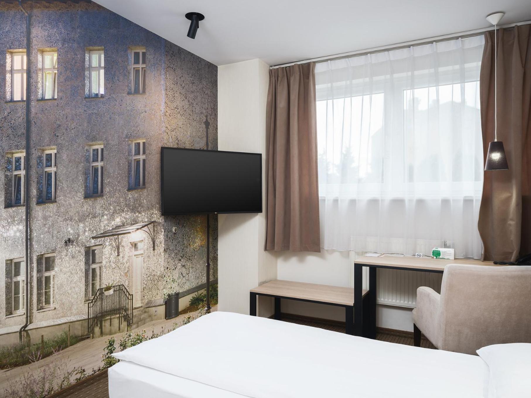 Iness Hotel Łódź Dış mekan fotoğraf
